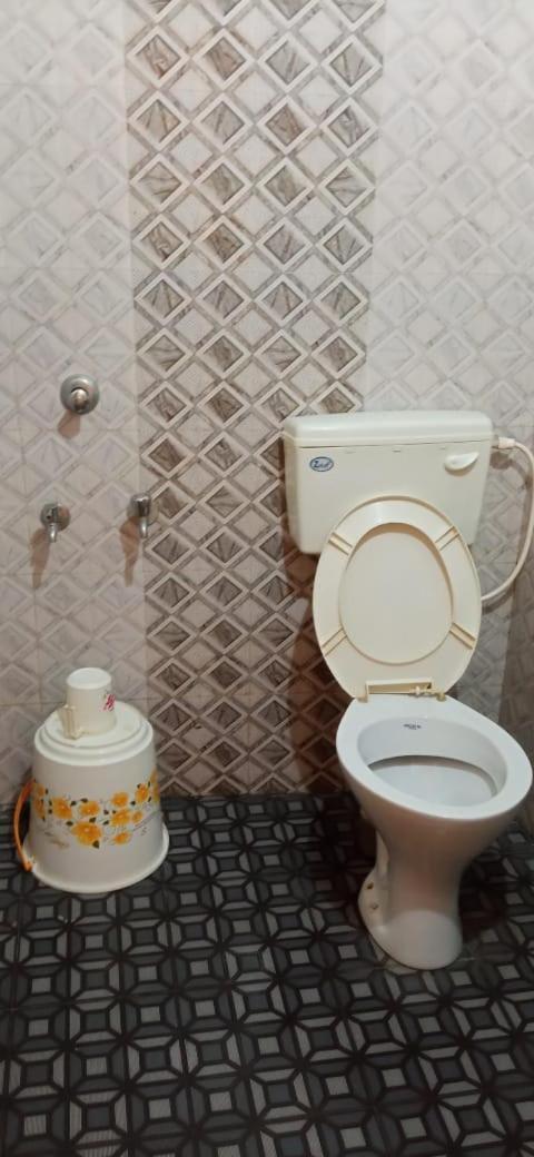 Sivaranjini Tourist Villa Guruvāyūr Dış mekan fotoğraf